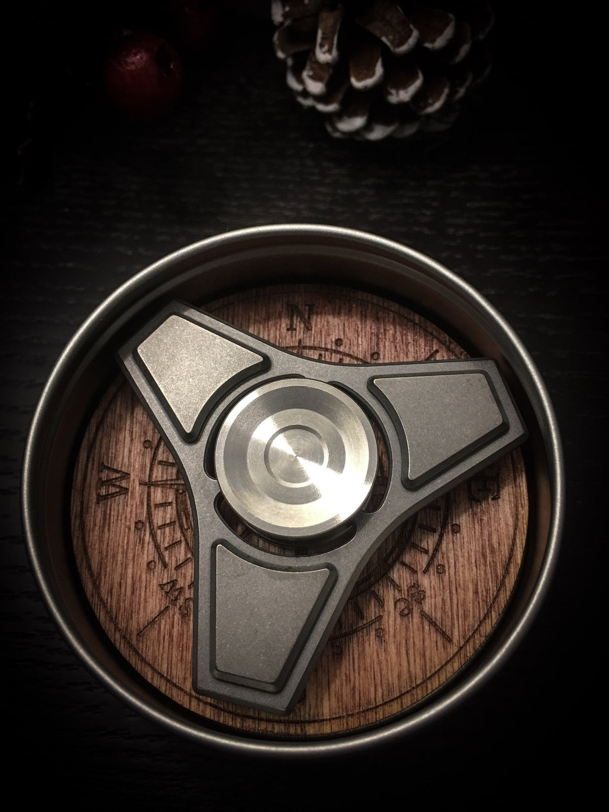 ZeroFeud Tri-Compass - Titanium (Pre-Order 8-10weeks) ( Live 9pm Eastern)