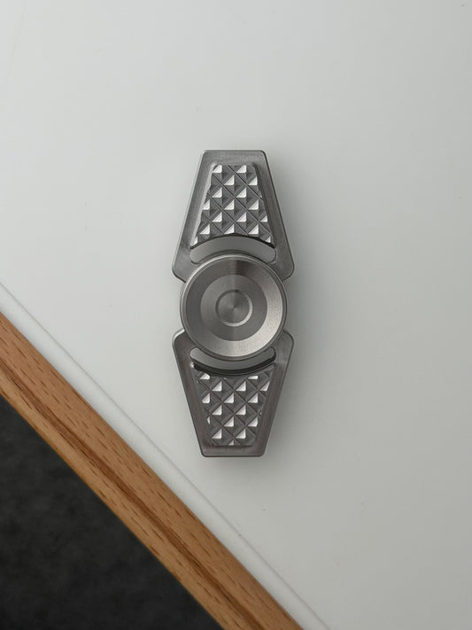 ZeroFeud Stainless Steel Compass Spinner - Lux