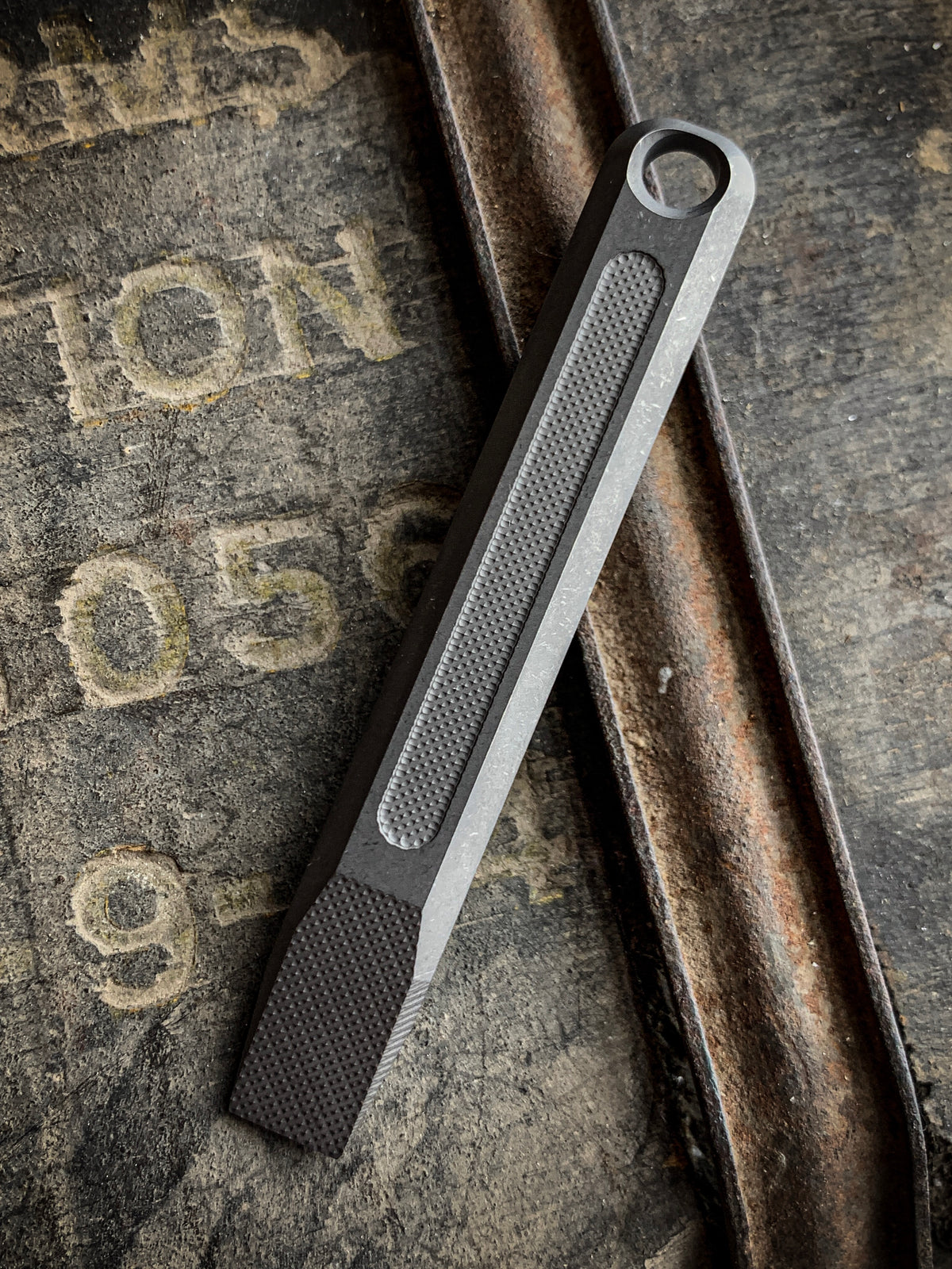 ZeroFeud P-2 Metal Pry Bar