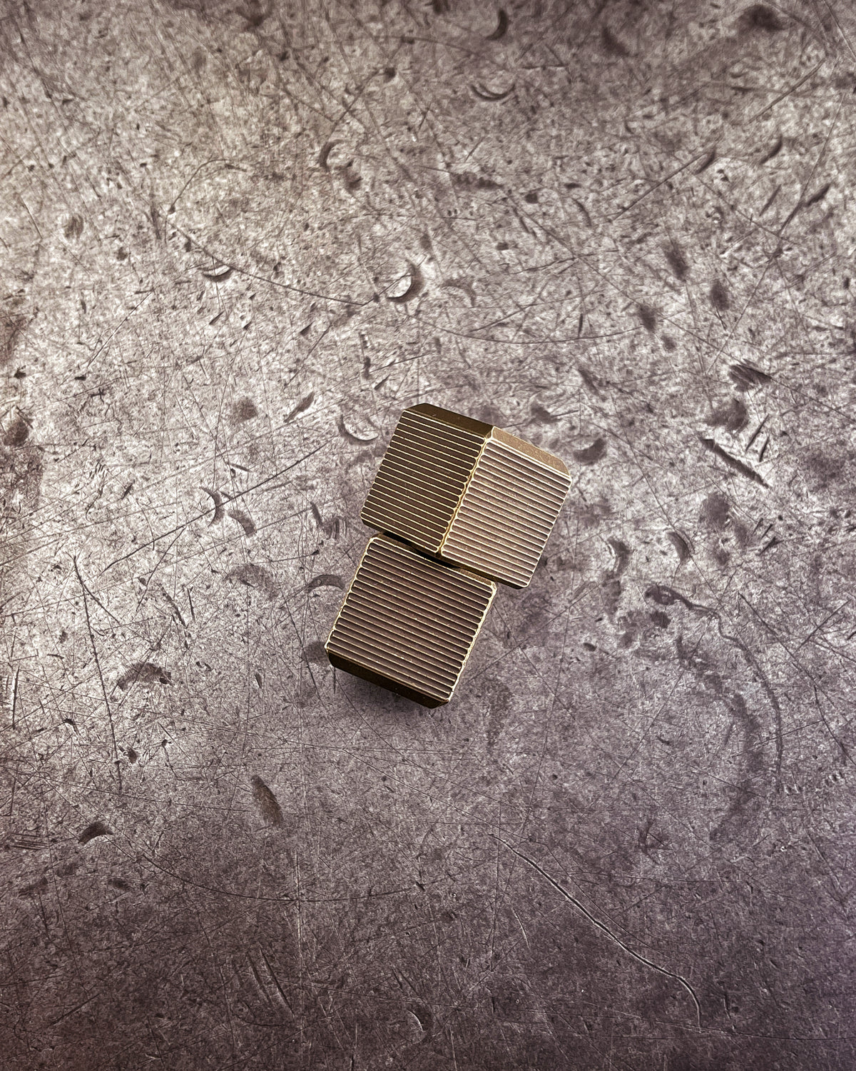ZeroFeud Snaps - Kinetic Worry Stones