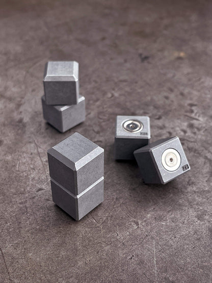 ZeroFeud Snaps - Kinetic Worry Stones